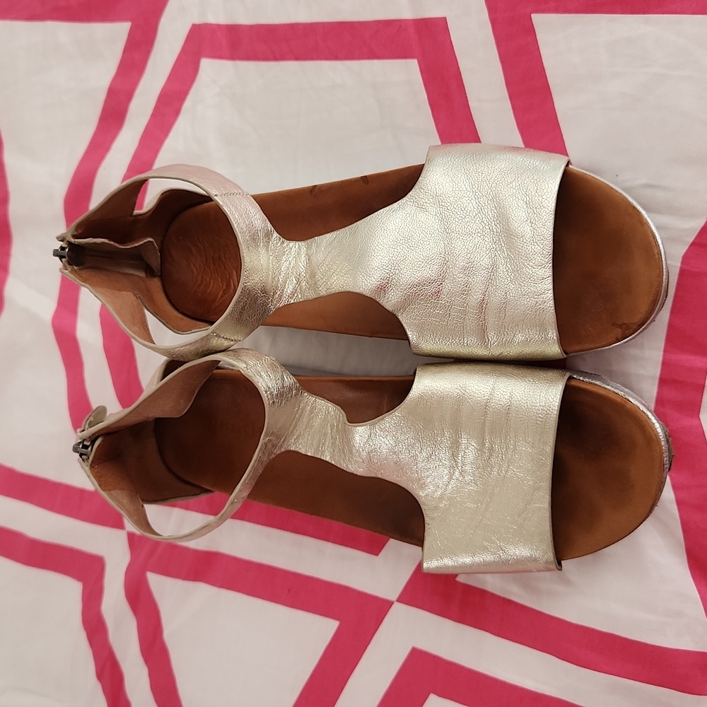 Gold and Silver Sandles